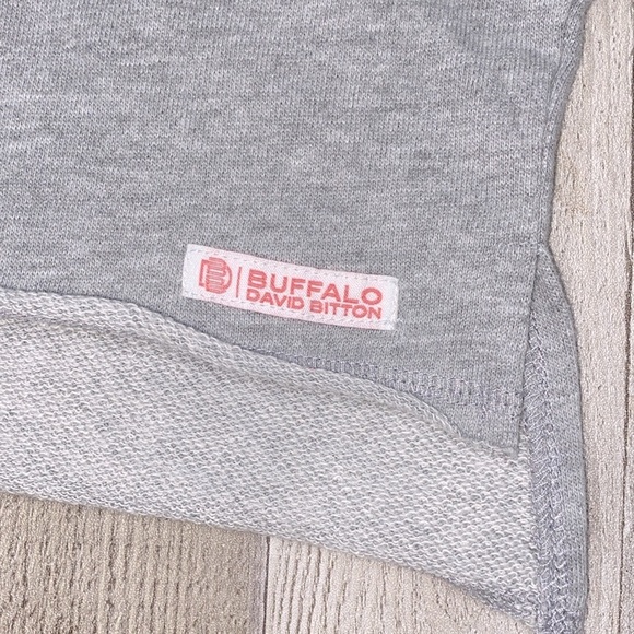 Buffalo David Bitton sweatshirt grey girls size small 5-6 - Picture 3 of 6